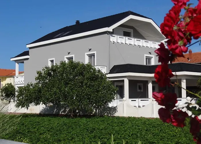 By Interhome * Sukosan